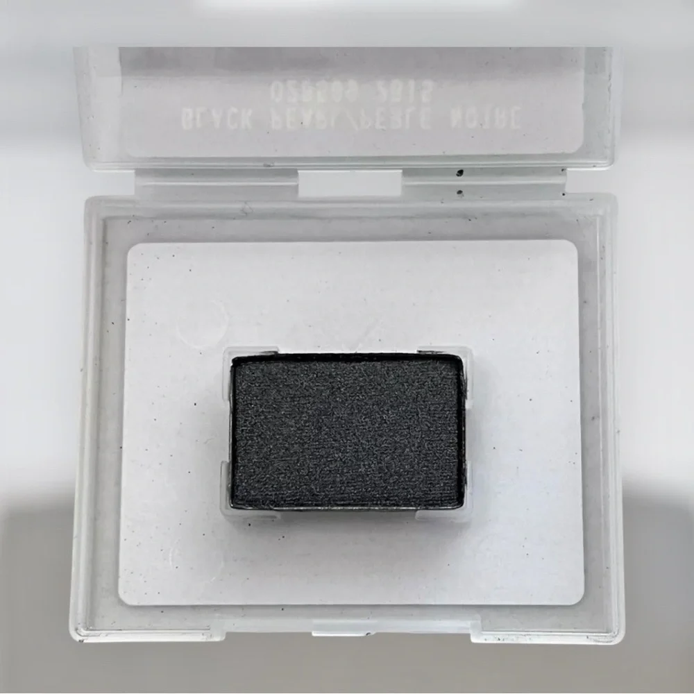 Mary Kay Mineral Eye Color  Black Pearl 028589